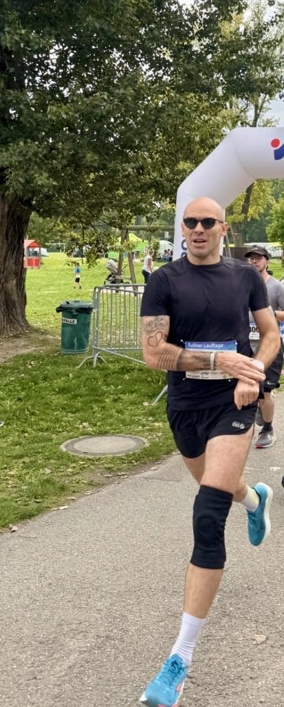 <h1><strong>Über 85.000 Kunden tragen ORTHOFABRIK ❤️</strong></h1>